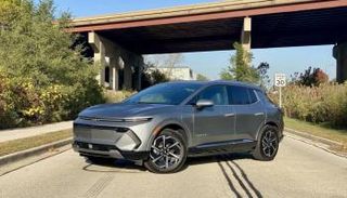 أفضل السيارات الكهربائية SUV للعائلات 2025