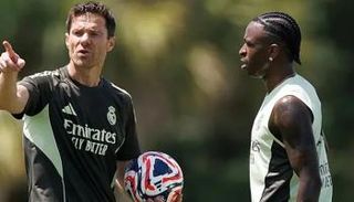 البرازيلي فينيسيوس جونيور وتشابي ألونسو