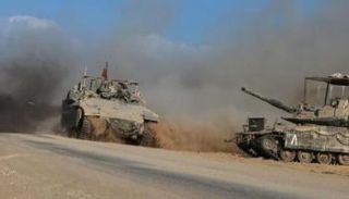 دبابات إسرائيلية في غزة