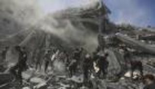 قبل القصف بساعات.. رحلة إنقاذ «ذاكرة» عمرها 2000 عام في غزة