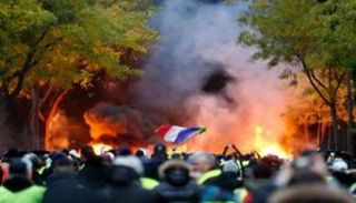 جانب من مظاهرات سابقة بفرنسا - أرشيفية