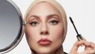 يضم 51 درجة.. ليدي غاغا تكشف عن &laquo;كريم أساس&raquo; ثوري يغيّر مفهوم الجمال