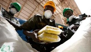 تهريب المخدرات عبر أفريقيا