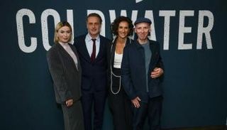 نجوم مسلسل Cold Water