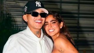 إيزابيلا لاديرا ونجم البوب بيلي