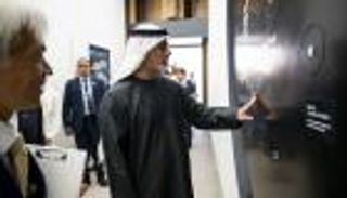 ولي عهد أبوظبي يزور جناح اليابان في معرض إكسبو 2025 أوساكا