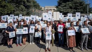 جانب من احتجاج موظفي الأمم المتحدة