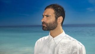 المؤلف الموسيقي الفرنسي-اللبناني إيكار