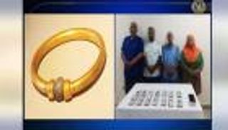 كشف تفاصيل سرقة إسورة المتحف المصري.. وقرار بحق المتهمين