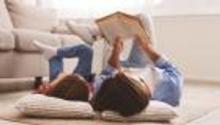 14 دقيقة فقط.. دراسة تكشف تراجع تركيز البريطانيين في القراءة