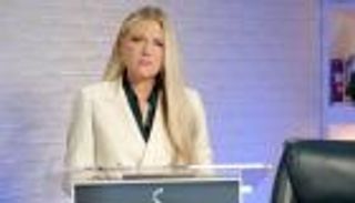 اغتيال زوجها هز الولايات المتحدة.. من هي ملكة جمال أريزونا إريكا كيرك؟