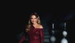 إطلالة صابرين تثير تفاعلا واسعا خلال حفل جوائز «دير جيست» 2025