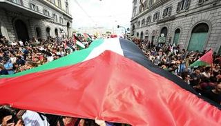 إضراب عمال الموانئ في جنوة احتجاجًا على حرب إسرائيل في غزة