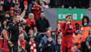 رغم هدف الإنقاذ.. إيكيتيكي يصدم ليفربول بطرد ساذج (فيديو)