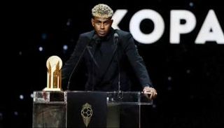 لامين يامال في حفل الكرة الذهبية