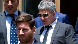 ليونيل ميسي ووالده