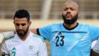 نجمان جديدان في الطريق.. الجزائر تقترب من حسم بدائل محرز ومبولحي