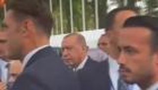 الثاني بعد ماكرون.. أردوغان عالق في شوارع نيويورك بسبب موكب ترامب (فيديو)