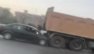 مطاردة فتيات الواحات