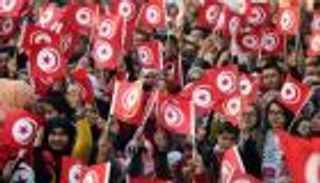 منابر بلا جمهور.. لماذا لفظ التونسيون الأحزاب؟