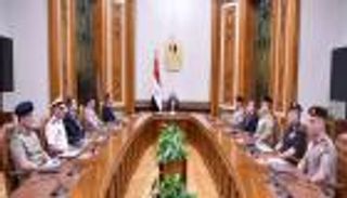 السيسي في اجتماع بقيادات أمنية: السلام خيار مصر الاستراتيجي