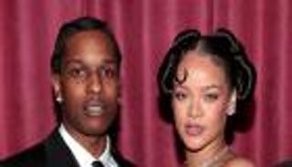 ريهانا وآيساب روكي يرزقان بطفلتهما الثالثة ويعلنان اسمها بطريقة مبتكرة