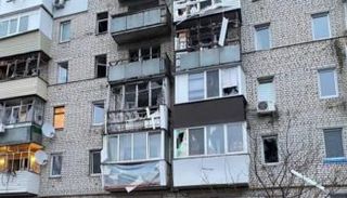 مباني سكنية متعرضة لأضرار الحرب في أوكرانيا