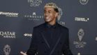 بكلمتين.. لامين يامال يعلن «الخبر المنتظر»