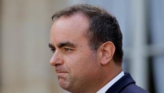 رئيس الوزراء الفرنسي الجديد سيباستيان لوكورنو