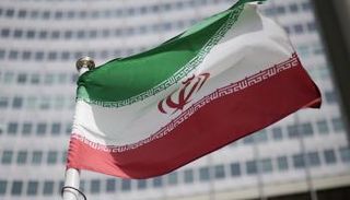 علم إيران