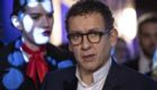 محتال ينصب على نجم فرنسي ويستولي على ملايين اليوروهات