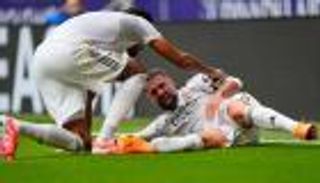 بطلها كارفاخال.. أزمة جديدة لريال مدريد بعد زلزال الديربي