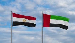 علما دولتي الإمارات ومصر