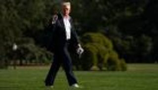 ترامب في سباق مع الزمن.. اجتماع حاسم لتفادي شبح الإغلاق الحكومي