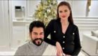 صورة واحدة تكفي.. حقيقة انفصال بوراك أوزجيفيت وفهرية أفجان