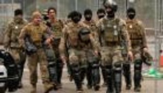 ترامب متهم بـ«تطبيع الوجود العسكري».. قرار في المحكمة