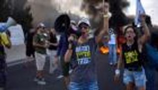 عائلات الرهائن الإسرائيليين بغزة تستنجد بترامب قبل «لقاء الحسم»