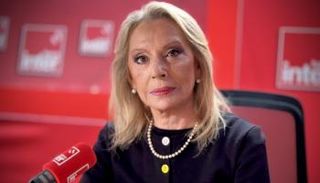 فيرونيك سانسون