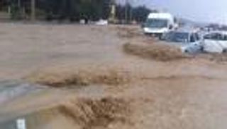 سيول جارفة تشل الحياة في مدن تونسية