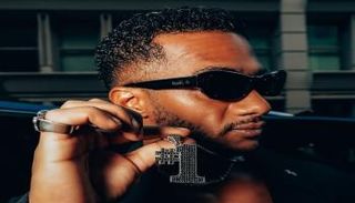 تكريم محمد رمضان في أسبوع الموضة بنيويورك