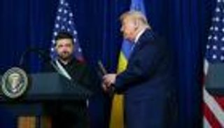 حرب التأثير قبل السلام.. كيف تحاول روسيا وأوكرانيا كسب ترامب؟