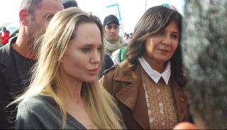 أنجيلنا جولي في معبر رفح 