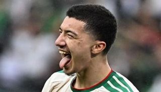 إبراهيم مازا نجم منتخب الجزائر