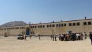 بعد هجوم إخواني.. فرار عناصر القاعدة من سجن في المكلا اليمنية