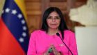 &laquo;نمر&raquo; مادورو في الواجهة.. من هي ديلسي رودريغيز؟