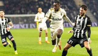 سعود عبد الحميد مع لانس