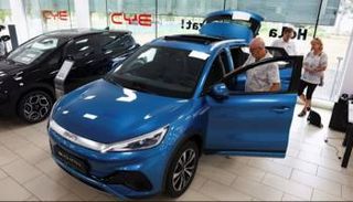 السيارات الكهربائية