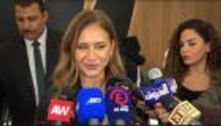 نيللي كريم تعد الجمهور بـ&laquo;مشاهد مفاجأة&raquo; في &laquo;جوازة ولا جنازة&raquo; (خاص)