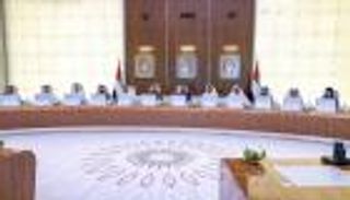 برئاسة محمد بن راشد.. مجلس الوزراء الإماراتي يستعرض مسيرة العمل والإنجاز خلال 20 عاماً