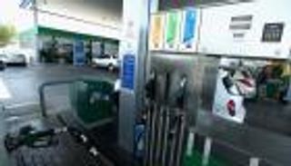 أسعار الوقود الجديدة في الإمارات.. انخفاض جميع الأنواع